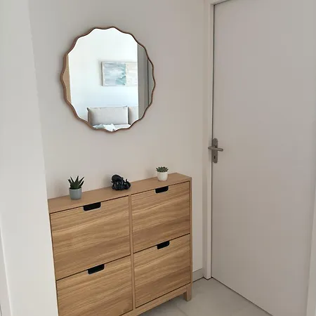 Very Comfortable Air-conditioned 2 With Direct Access And A Free Parking * 维亚斯